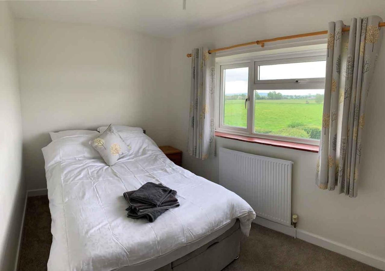 Glastonbury Glamping Wells Luaran gambar